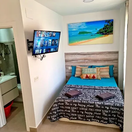 Apartamentos Elemar Free Luggage Storage Malaga Exterior photo