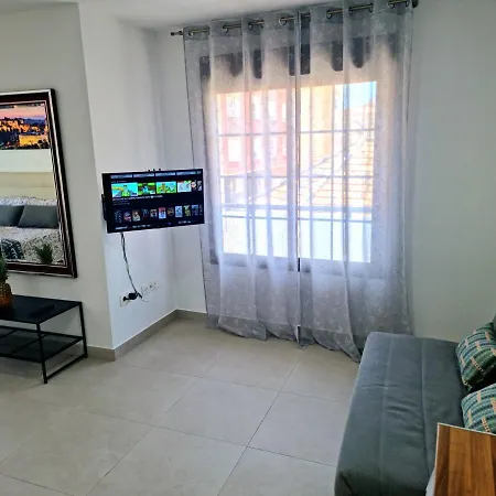 Apartamentos Elemar Free Luggage Storage Malaga Exterior photo