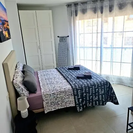 Apartamentos Elemar Free Luggage Storage Malaga Exterior photo