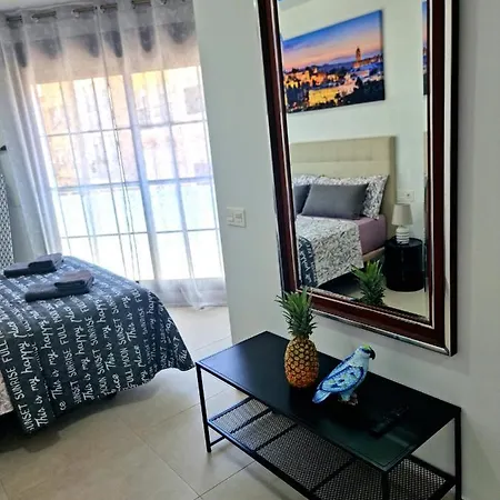 Apartamentos Elemar Free Luggage Storage Malaga Exterior photo