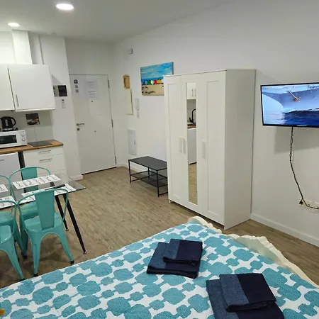 Apartamentos Elemar Free Luggage Storage Malaga Room photo