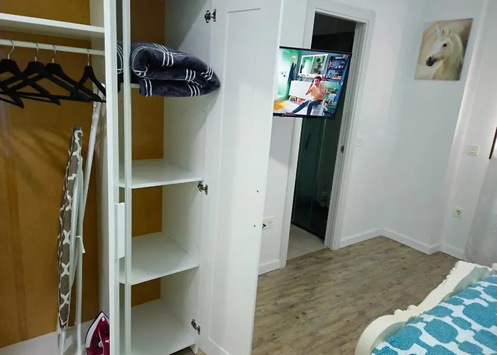 Apartamentos Elemar Free Luggage Storage