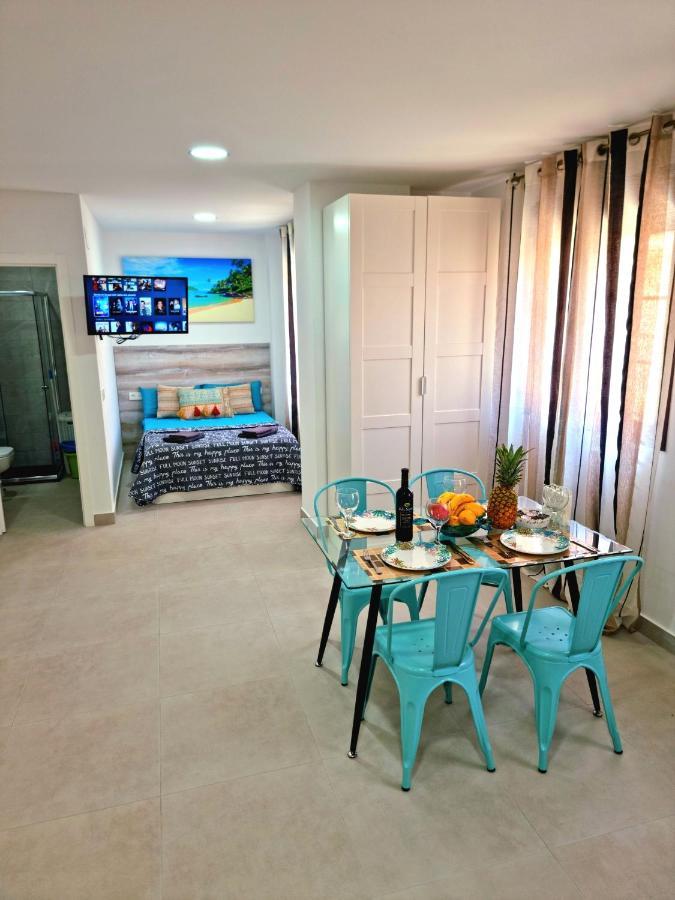 Elemar Free Luggage Storage Apartament Malaga